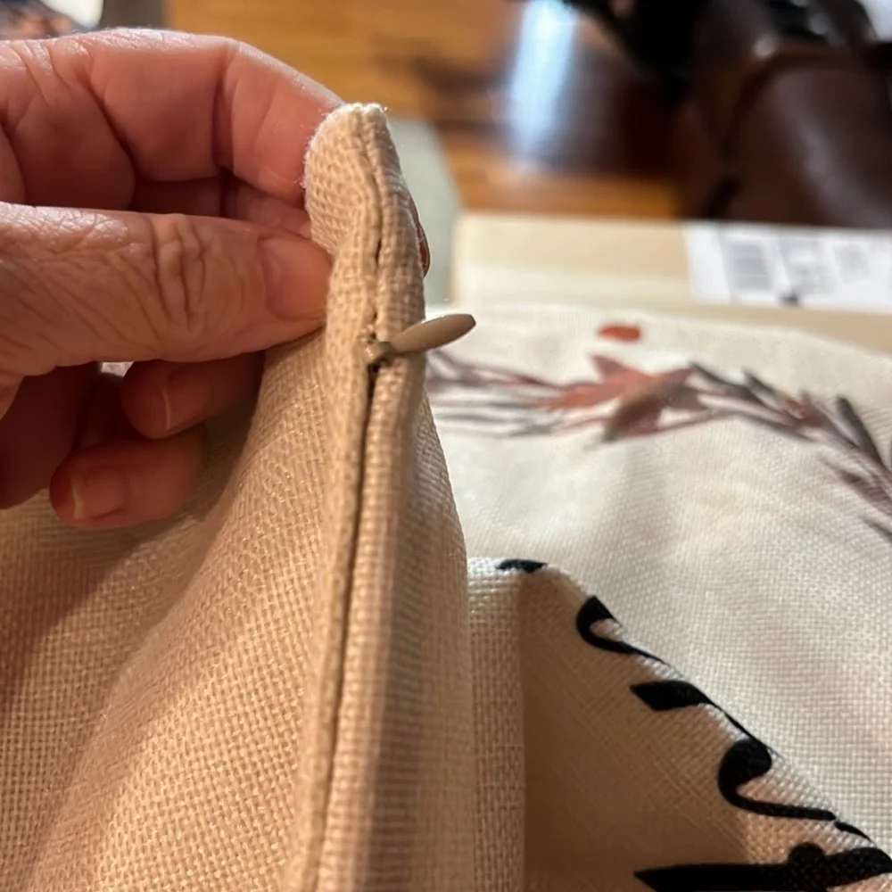 Brand New Fall Pillow Covers Set of 4 SOLD - Picture 6 of 6